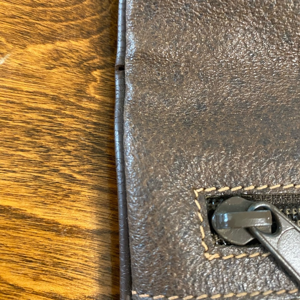 Gucci Vintage Accessory Collection Clutch - Picture 6 of 11